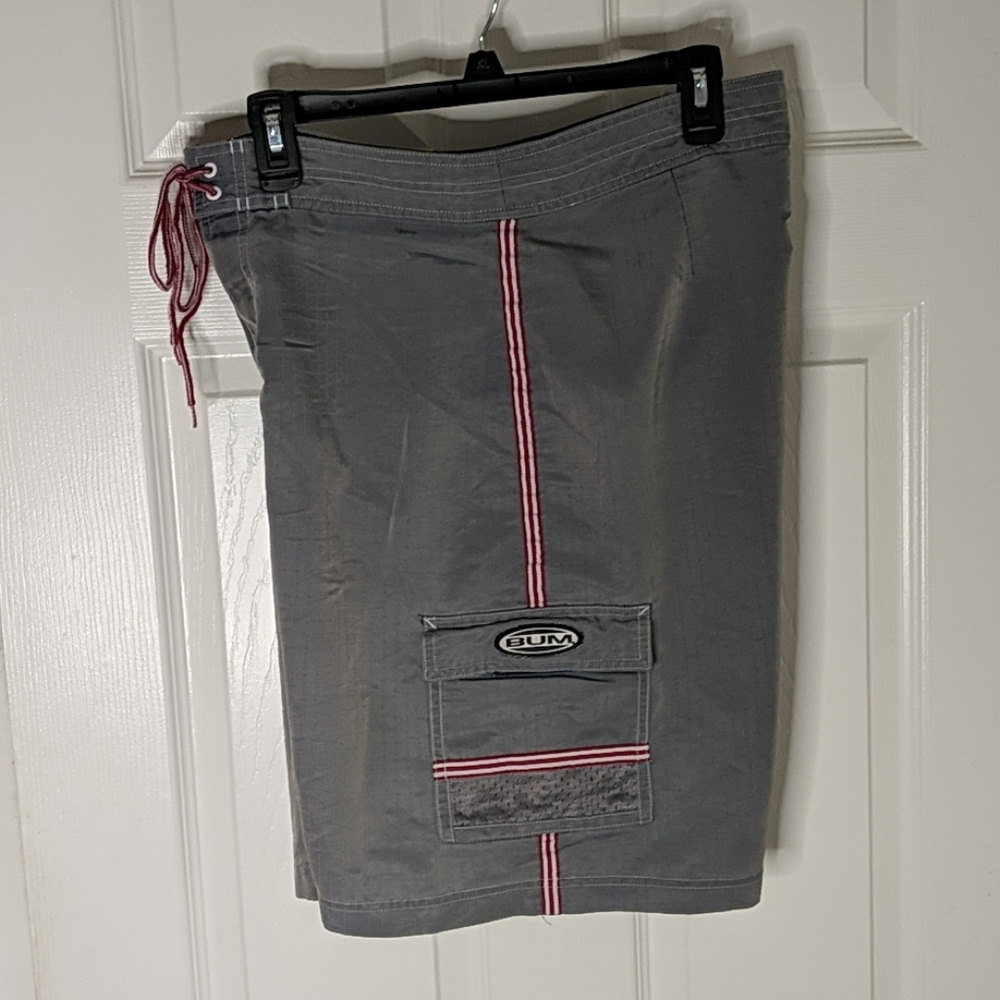 Vintage BUM Equipment shorts mens 32